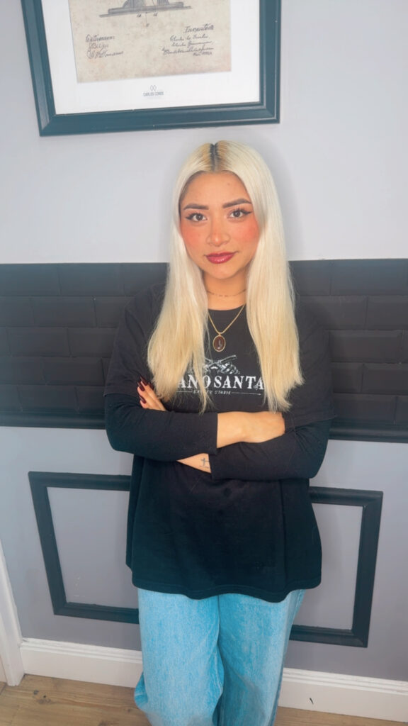 {"eid":"2693951657433107","cameraposition":1}